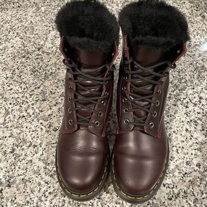 Doc Martens 1460 Serena Faux Fur Lined Lace Up Boots (USA Women’s size 9)